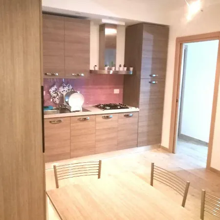 Appartamento Al Mare Con Garage Porto Recanati