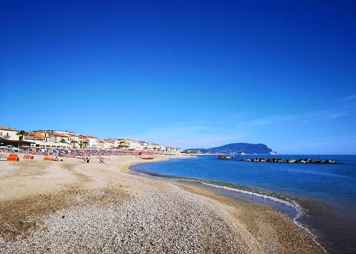 Al Mare Con Garage Daire
